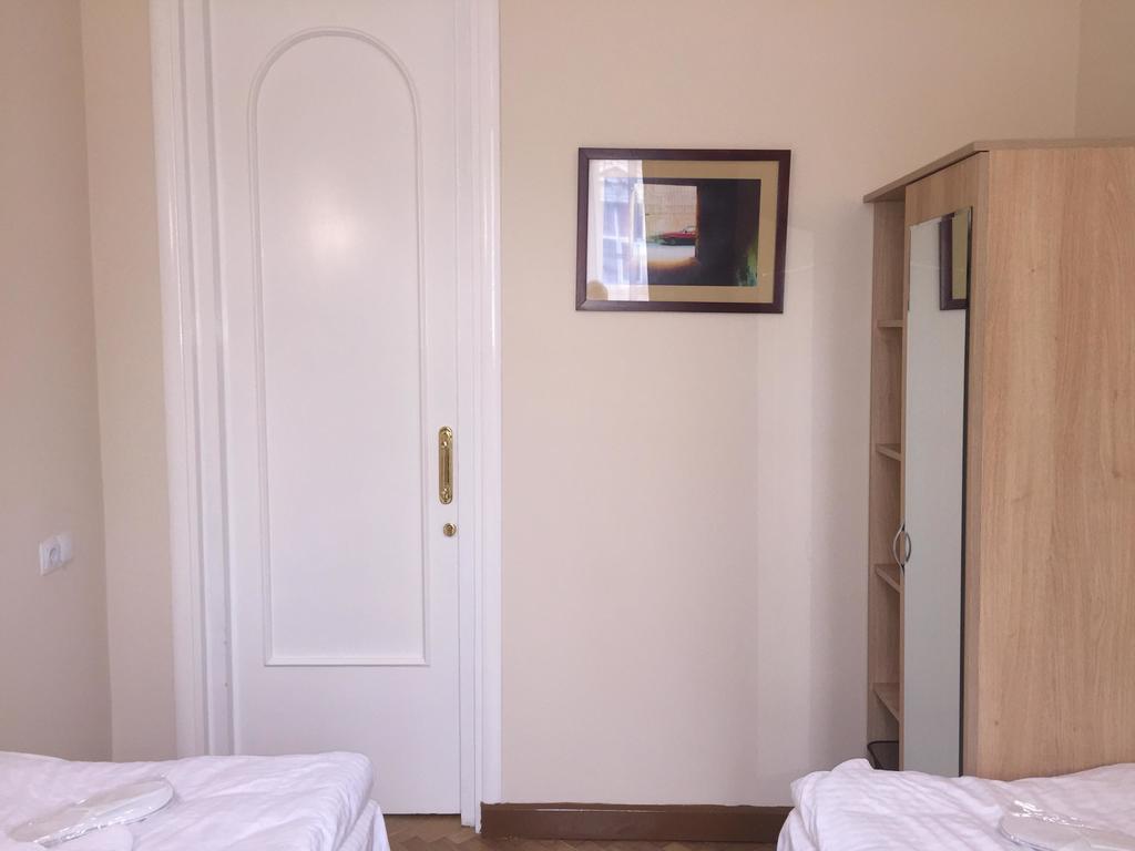 Hotel Nice 第比利斯 外观 照片