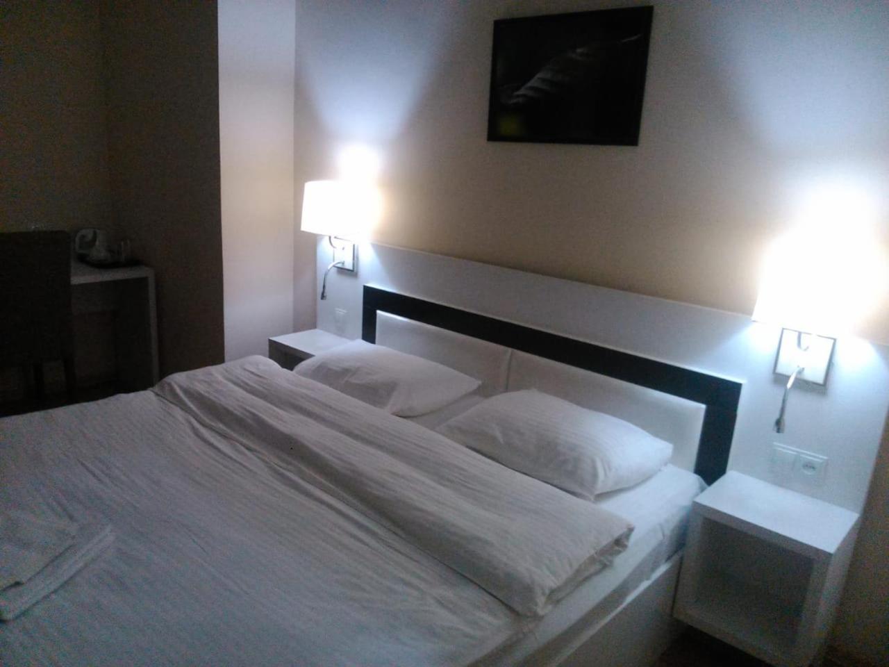 Hotel Nice 第比利斯 外观 照片